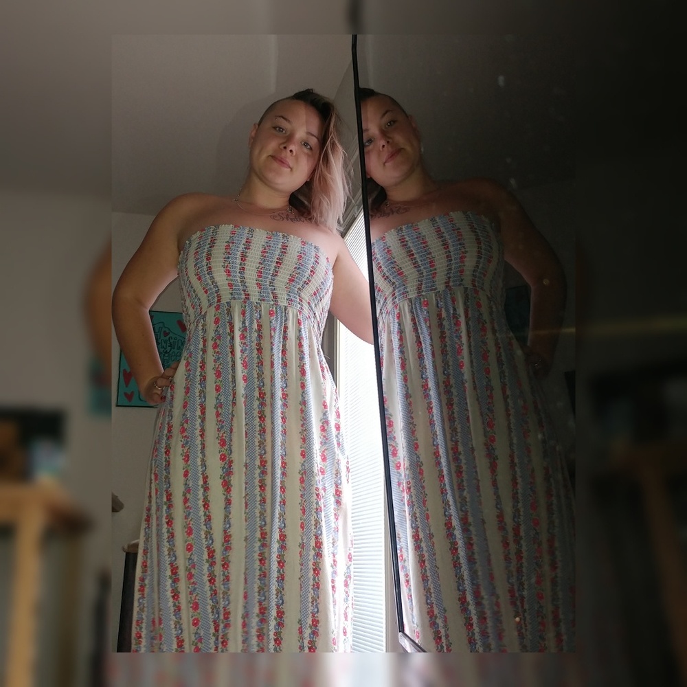 Twisted Angels | Striped Floral Boho maxi strapless smocked tube top dress M/L